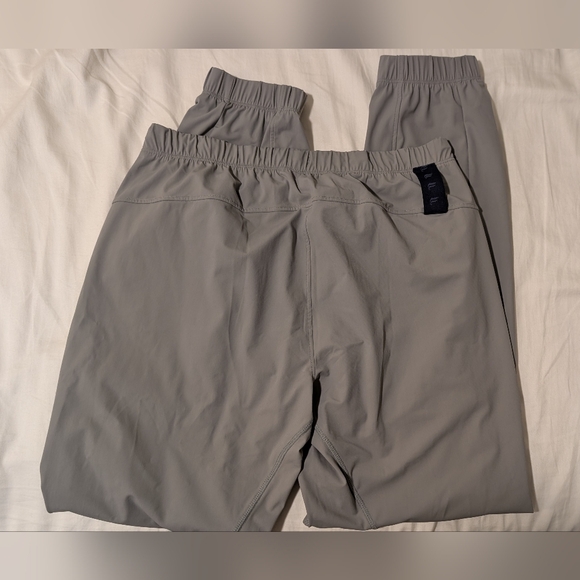 Fabletics pants gray Size Small - Picture 3 of 5